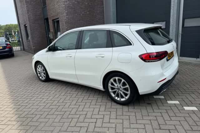 Mercedes-Benz B-Klasse (2019) thumbnail 2