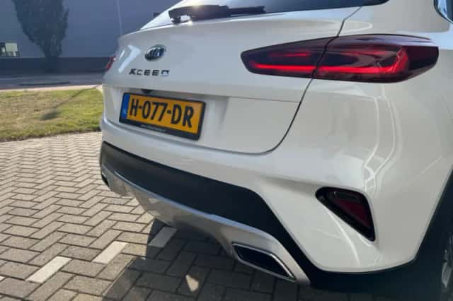 Kia XCeed (2020) thumbnail 4