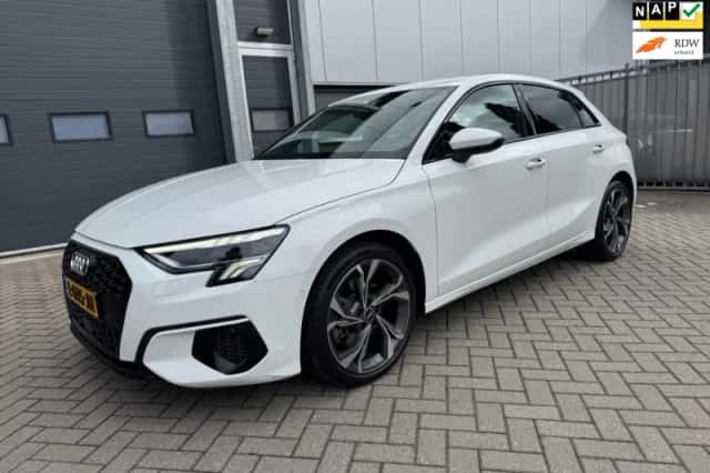 Audi A3 (2021) thumbnail 1