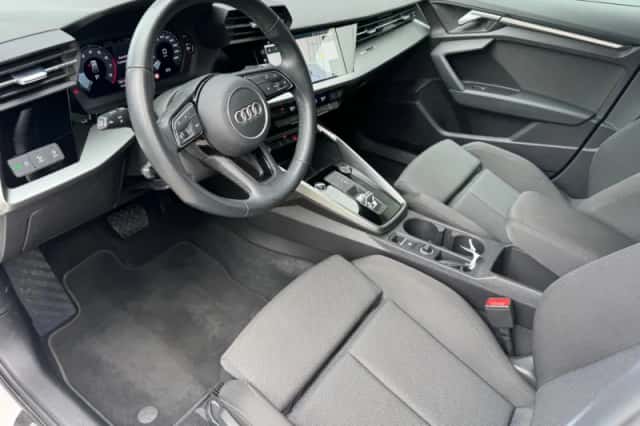 Audi A3 (2021) thumbnail 5