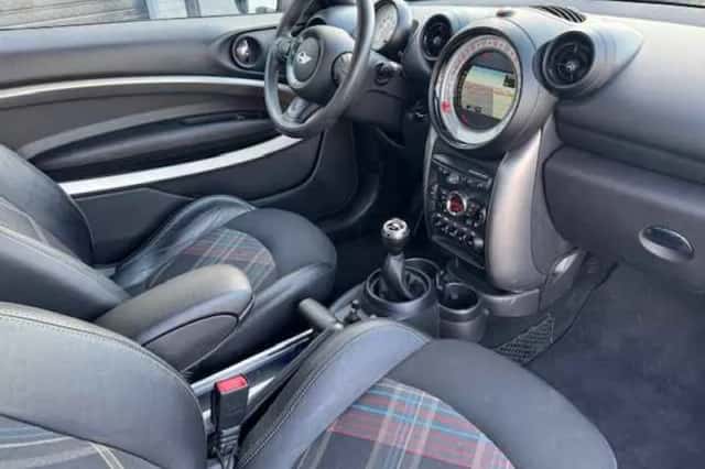 MINI Paceman (2013) thumbnail 3
