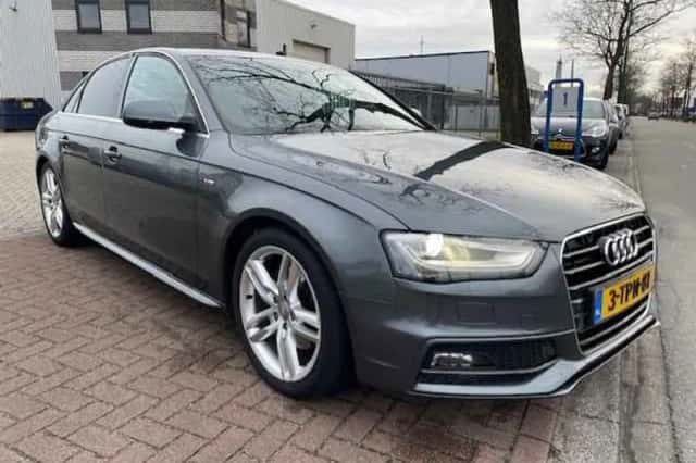 Audi A4 (2014) thumbnail 1