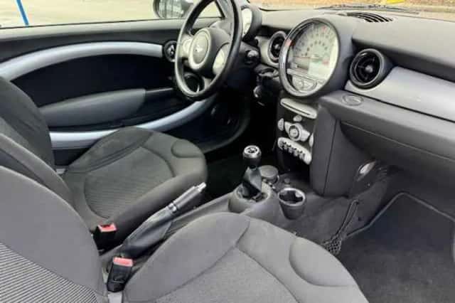 MINI Clubman (2009) thumbnail 3