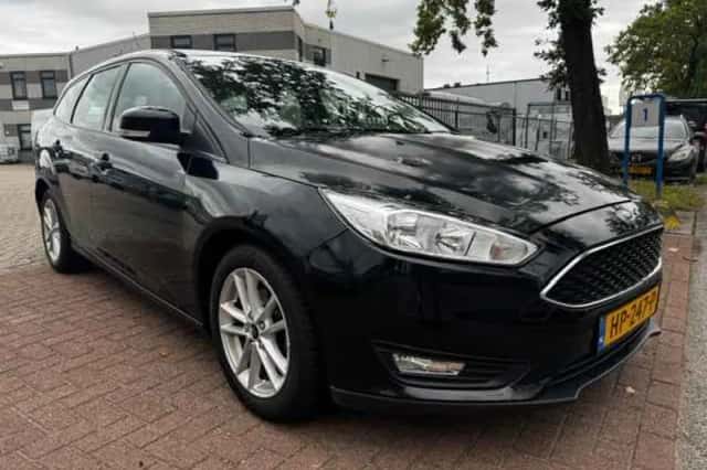 Ford Focus (2015) thumbnail 1