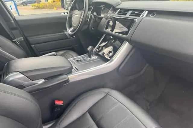 Land Rover Range Rover Sport (2020) thumbnail 3