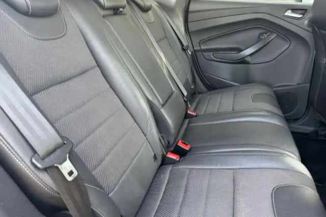 Ford Kuga (2014) thumbnail 6