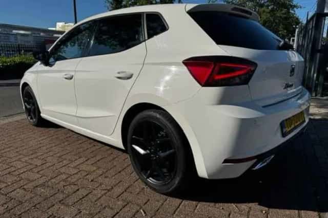SEAT Ibiza (2018) thumbnail 2