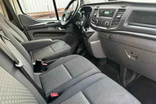 Ford Transit Custom (2021) thumbnail 3
