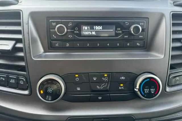 Ford Transit Custom (2021) thumbnail 6
