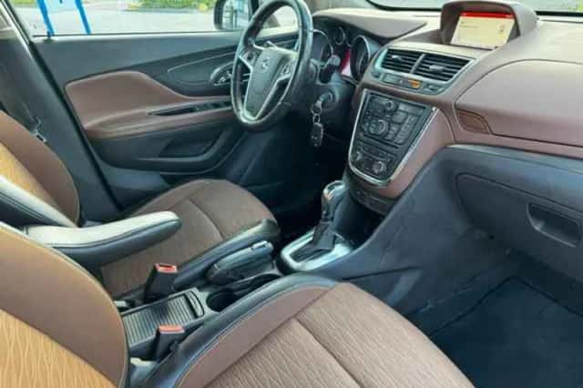 Opel Mokka (2016) thumbnail 3