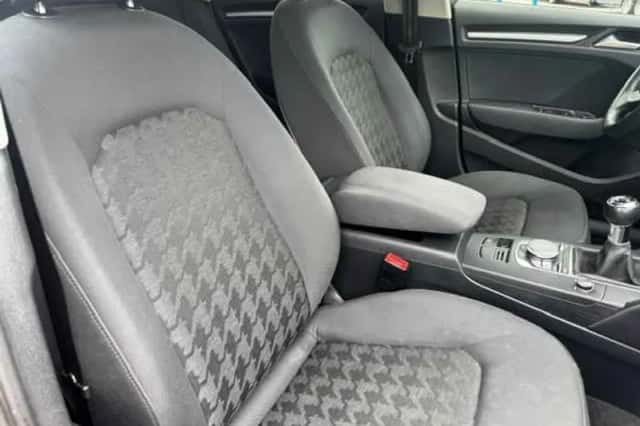Audi A3 (2013) thumbnail 5