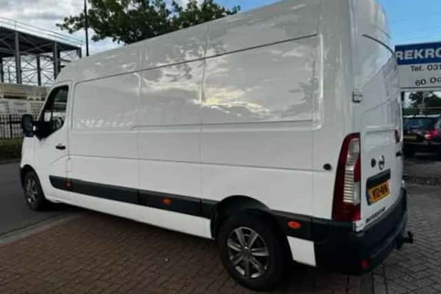 Nissan Interstar (2023) thumbnail 2