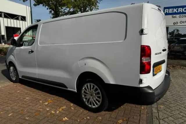 Fiat Scudo (2022) thumbnail 2