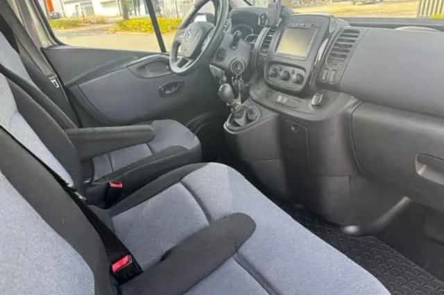 Opel Vivaro (2016) thumbnail 5