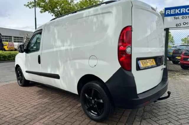 Fiat Doblò Cargo (2010) thumbnail 2