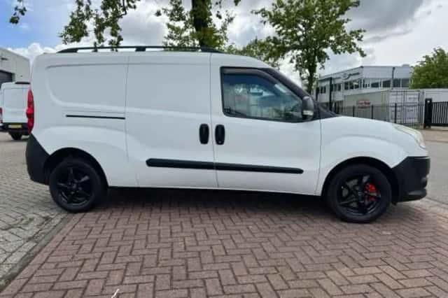 Fiat Doblò Cargo (2010) thumbnail 4