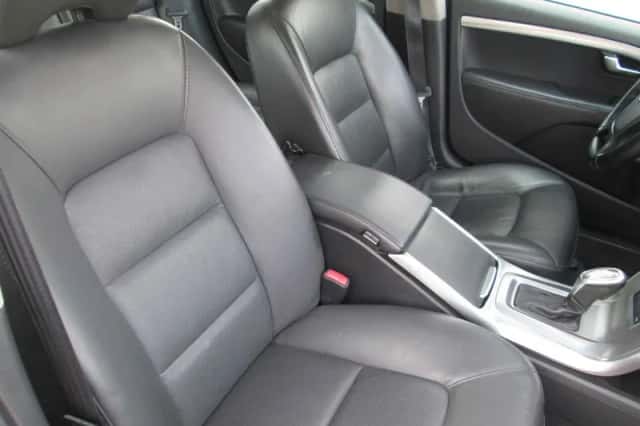 Volvo V70 (2013) thumbnail 5