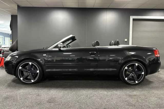 Audi S4 (2004) thumbnail 2