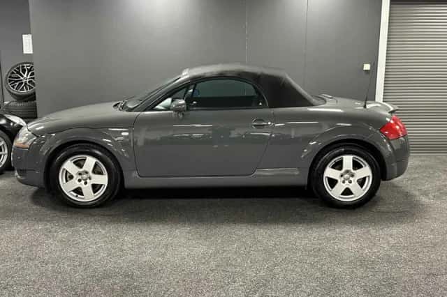 Audi TT (2000) thumbnail 4