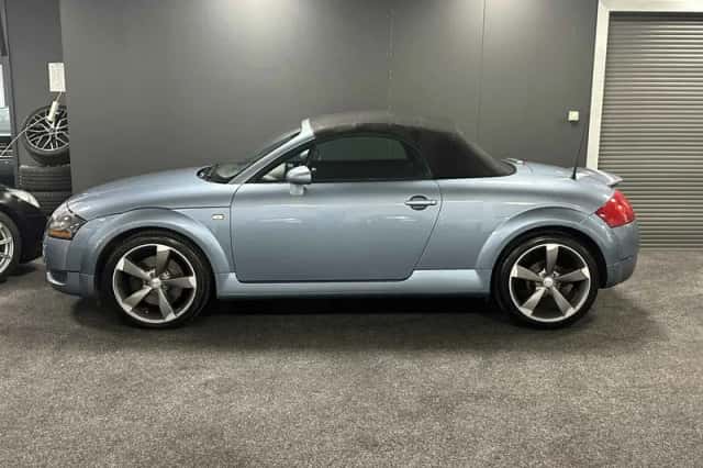 Audi TT (2003) thumbnail 4
