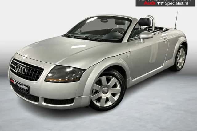 Audi TT (2004) thumbnail 1