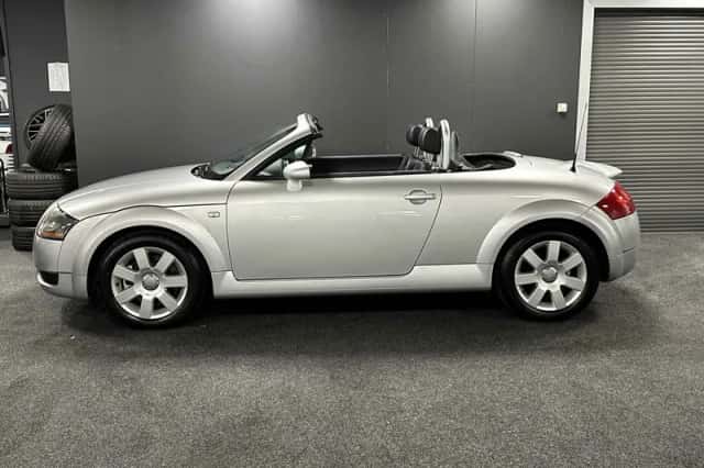 Audi TT (2004) thumbnail 3