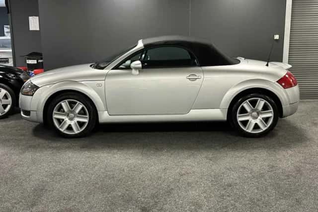 Audi TT (2000) thumbnail 4