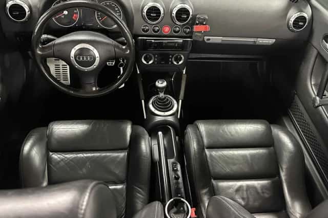 Audi TT (2004) thumbnail 6