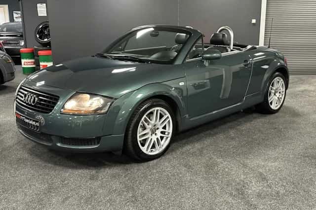 Audi TT (2000) thumbnail 2
