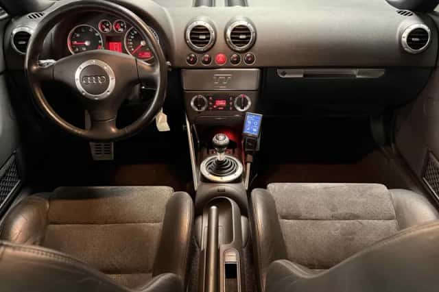Audi TT (2006) thumbnail 4