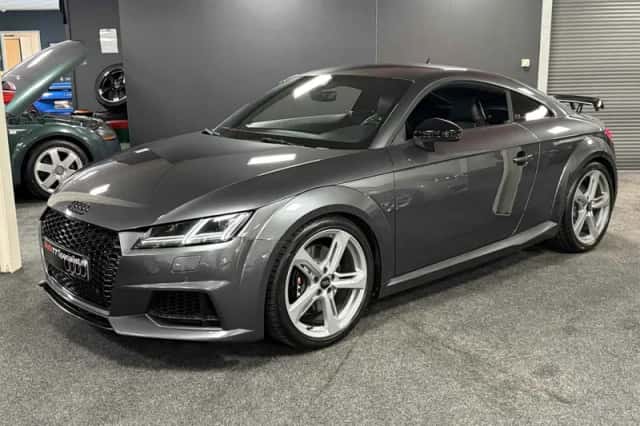 Audi TT (2015) thumbnail 2