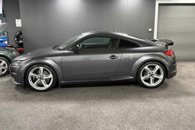 Audi TT (2015) thumbnail 3