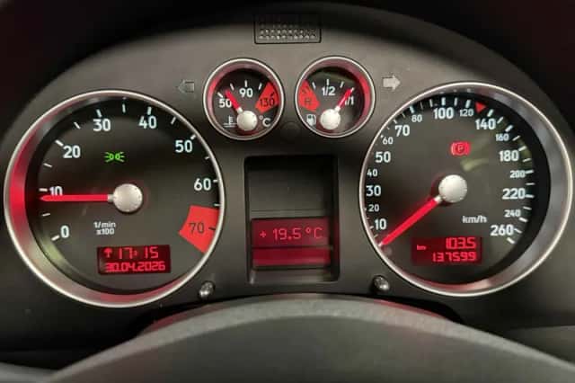 Audi TT (2000) thumbnail 6