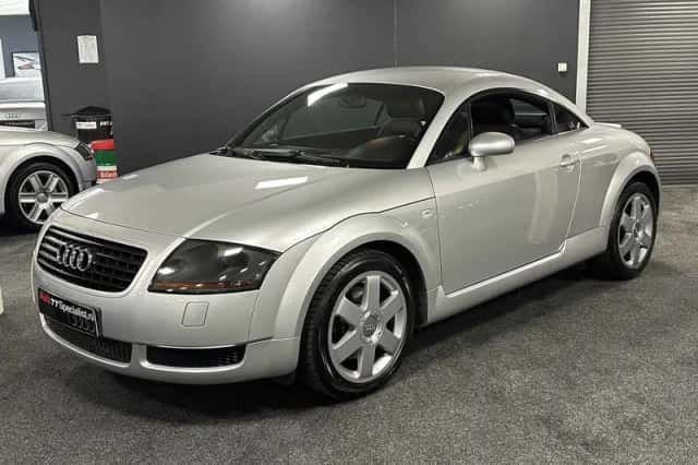 Audi TT (2000) thumbnail 2