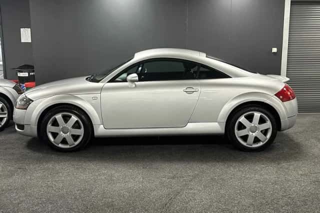Audi TT (2000) thumbnail 3