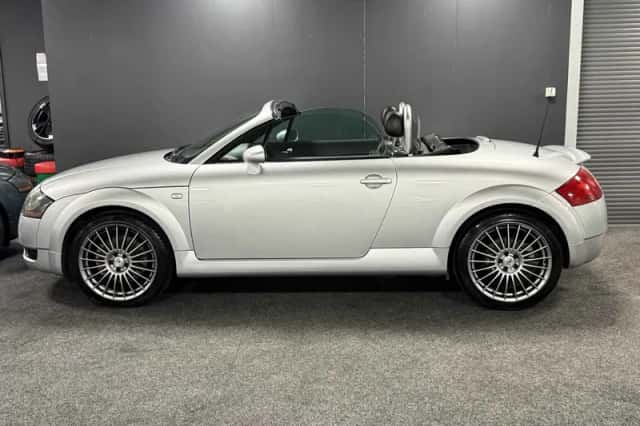 Audi TT (2000) thumbnail 3