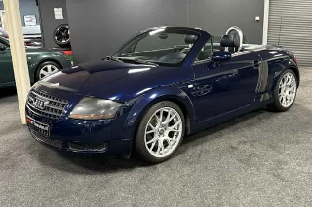 Audi TT (2004) thumbnail 2