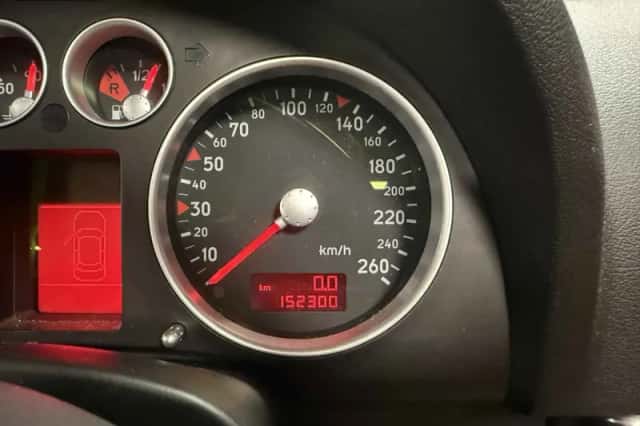 Audi TT (2003) thumbnail 6