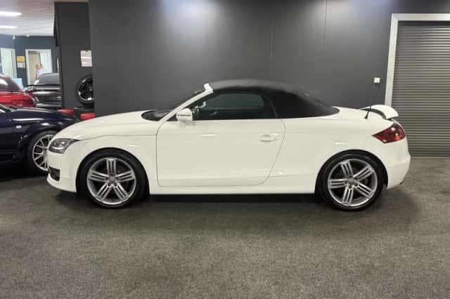 Audi TT (2007) thumbnail 3