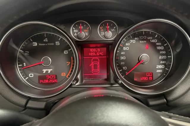 Audi TT (2007) thumbnail 5