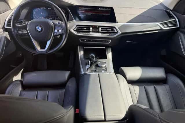 BMW X5 (2021) thumbnail 4