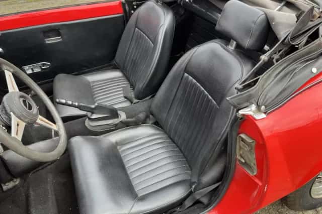 Triumph Spitfire (1974) thumbnail 2
