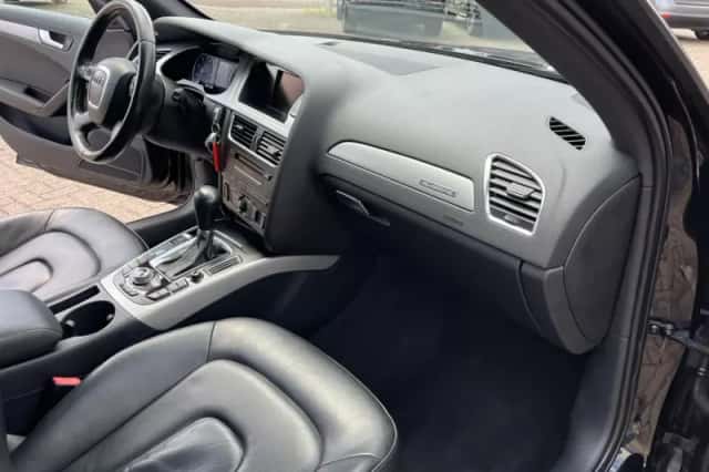 Audi A4 Allroad (2010) thumbnail 6