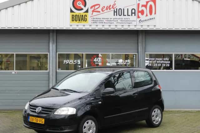 Volkswagen Fox (2006) thumbnail 1