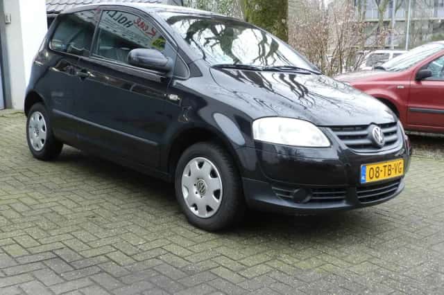 Volkswagen Fox (2006) thumbnail 5