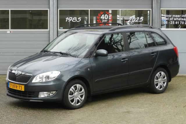 Škoda Fabia (2014) thumbnail 2