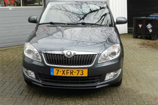 Škoda Fabia (2014) thumbnail 4