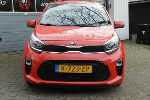 Kia Picanto (2021) thumbnail 4