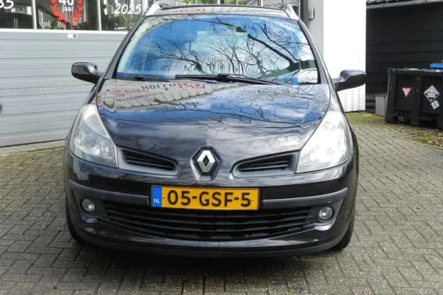 Renault Clio (2008) thumbnail 4