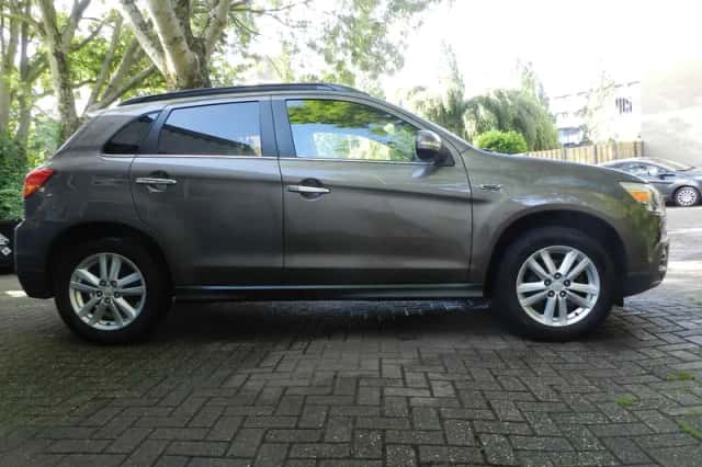 Mitsubishi ASX (2012) thumbnail 6